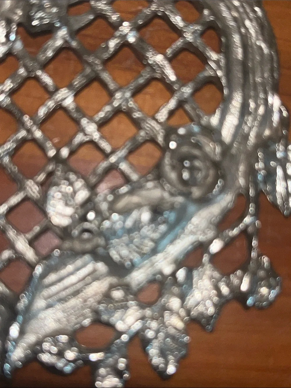 N/A decorative silver